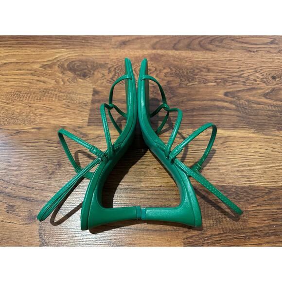 On 34th Women’s Cloverr Strappy Block Heel Sandals Green Size 7 NWT - Picture 6 of 10